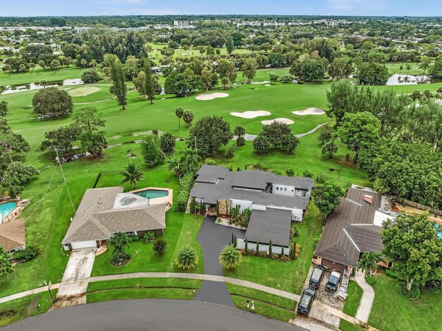3210 Medinah Circle E, Lake Worth FL 33467 - Lake Worth, FL - Photo 3