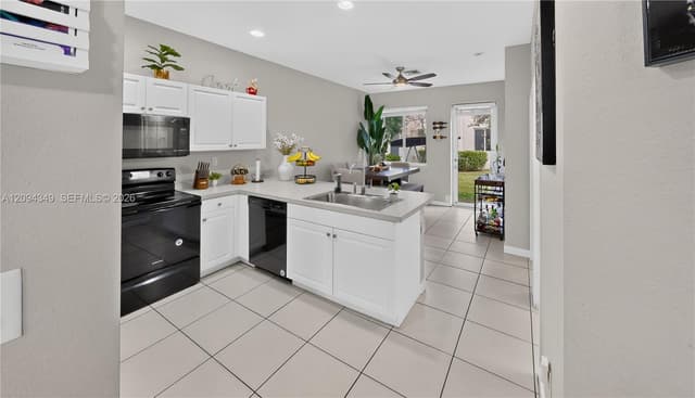 21427 NW 14th Ave, Miami Gardens FL 33169 - Miami Gardens, FL - Photo 7