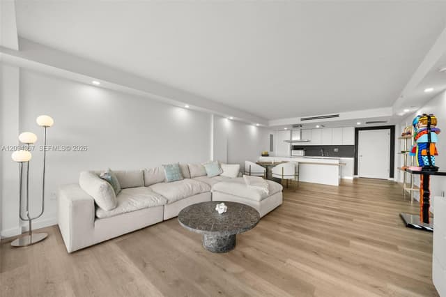 155 Ocean Lane Dr # 1002, Key Biscayne FL 33149 - Key Biscayne, FL - Photo 7