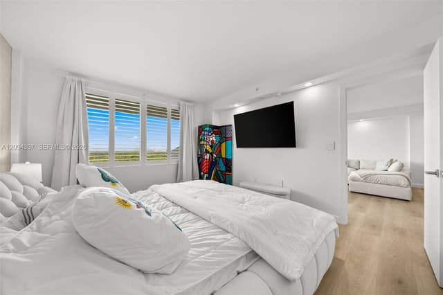 155 Ocean Lane Dr # 1002, Key Biscayne FL 33149 - Key Biscayne, FL - Photo 5