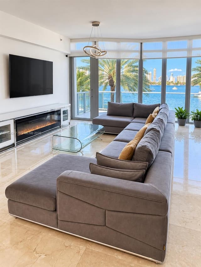 17301 Biscayne Blvd # 211, North Miami Beach FL 33160 - North Miami Beach, FL - Photo 3