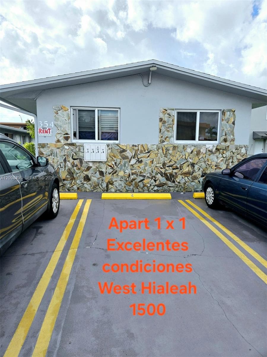 348 W 19th St, Hialeah FL 33010