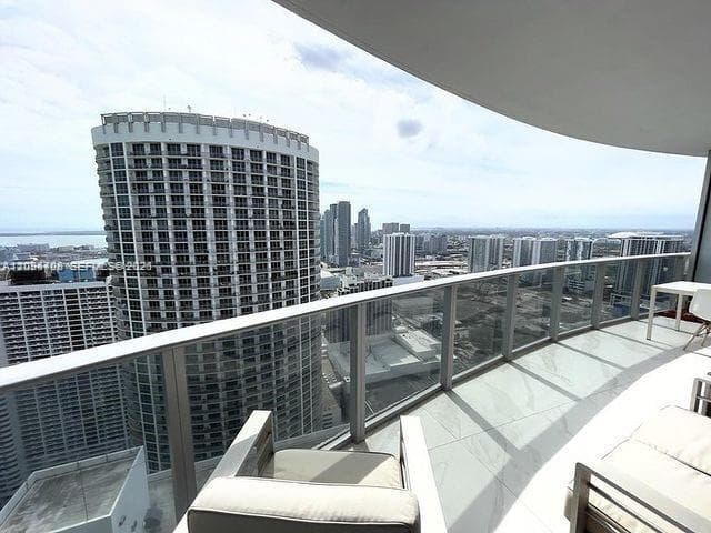 488 NE 18th St # 4602, Miami FL 33132 - Miami, FL - Photo 4