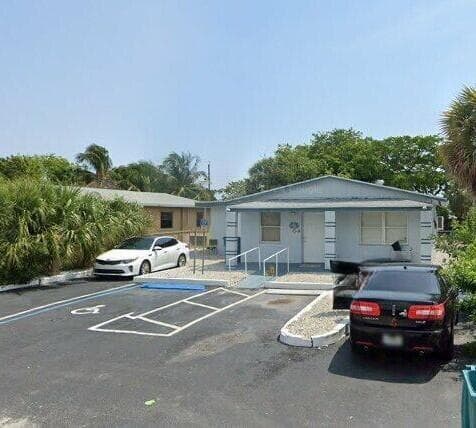510 NE 2nd Street, Boynton Beach FL 33435 - Boynton Beach, FL - Photo 1