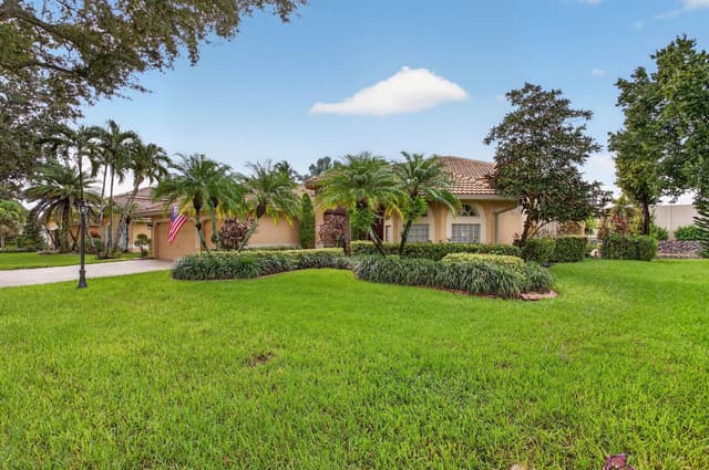 10002 NW 58th Court NW, Parkland FL 33076 - Parkland, FL - Photo 2