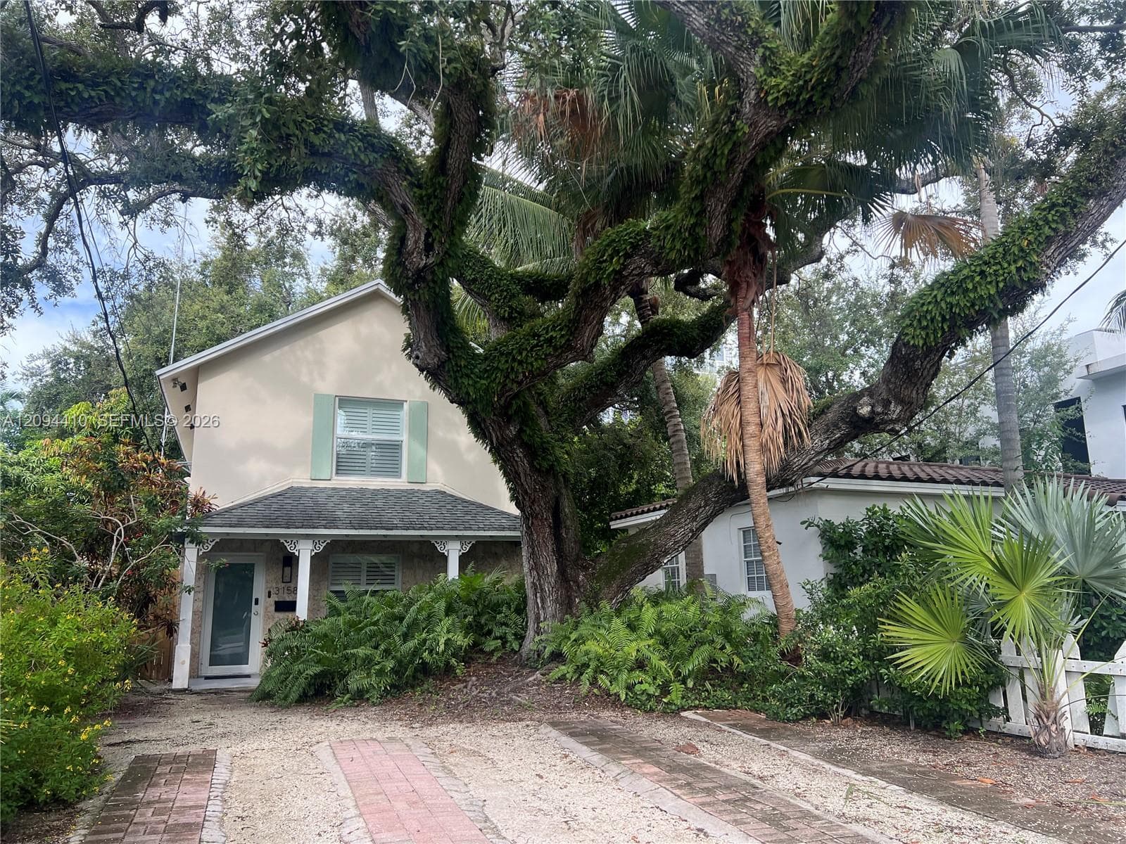 3158 Carter St, Miami FL 33133 - Miami, FL - Photo 1