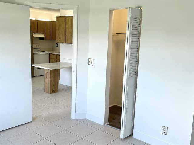 3822 N University Drive, Coral Springs FL 33065 - Coral Springs, FL - Photo 7