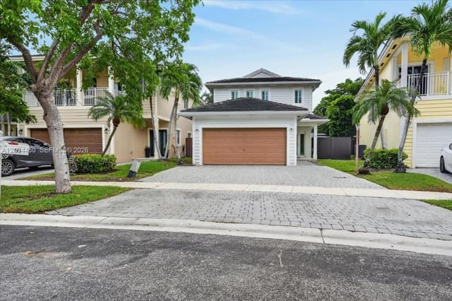363 NE 35th terrace, Homestead FL 33033 - Homestead, FL - Photo 2