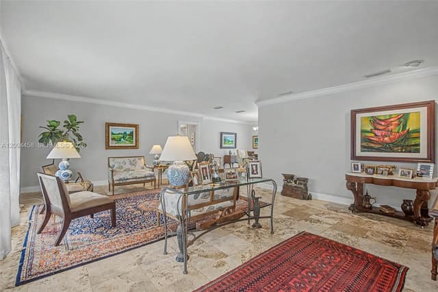 16140 SW 74th Pl, Palmetto Bay FL 33157 - Palmetto Bay, FL - Photo 2