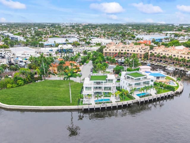 350 Circle Dr, Pompano Beach FL 33062 - Pompano Beach, FL - Photo 4