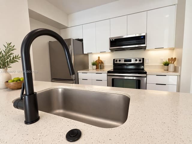 12124 Saint Andrews Pl # 305, Miramar FL 33025 - Miramar, FL - Photo 5