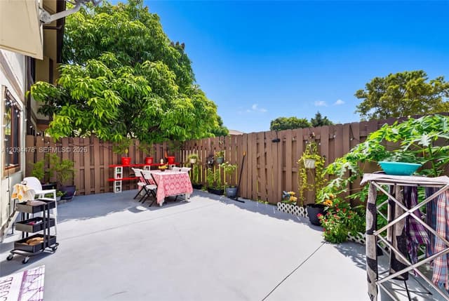 460 NE 211th Ter, Miami FL 33179 - Miami, FL - Photo 7