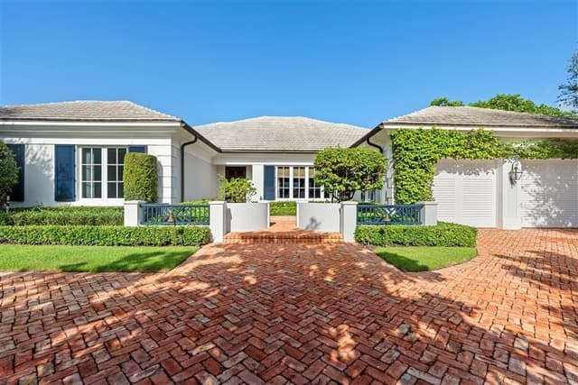 11 Country Road E, FL 33436 - Photo 5