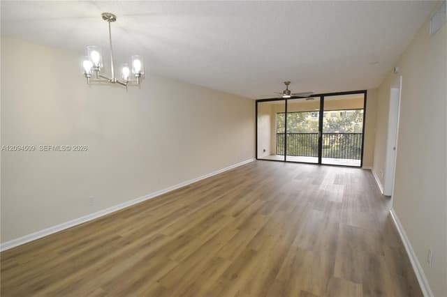8592 W Sunrise Blvd # 303, Plantation FL 33322 - Plantation, FL - Photo 4