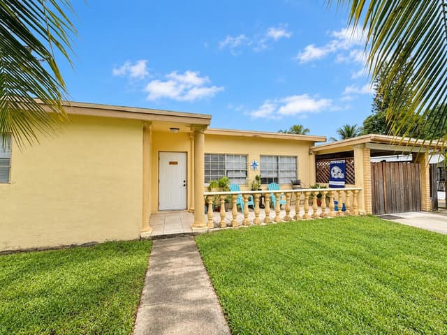 2205 NE 4th Court, Boynton Beach FL 33435 - Boynton Beach, FL - Photo 3