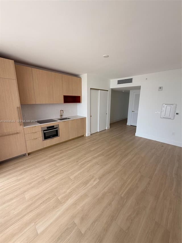 90 NE 32 # 823, Miami FL 33137 - Miami, FL - Photo 7