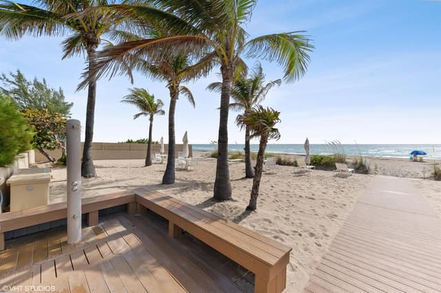139 Sunrise Avenue # 102, Palm Beach FL 33480 - Palm Beach, FL - Photo 2