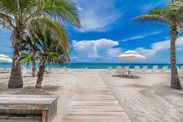 139 Sunrise Avenue # 102, Palm Beach FL 33480 - Palm Beach, FL - Photo 3