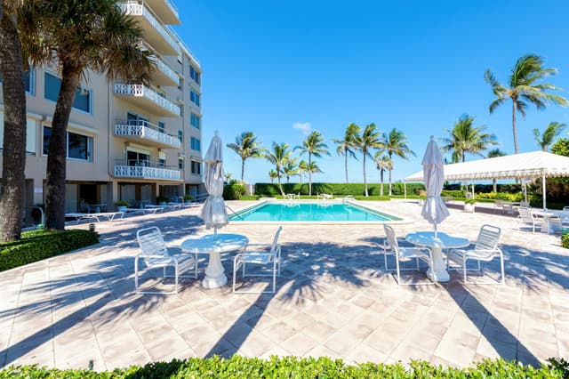 139 Sunrise Avenue # 102, Palm Beach FL 33480 - Palm Beach, FL - Photo 4