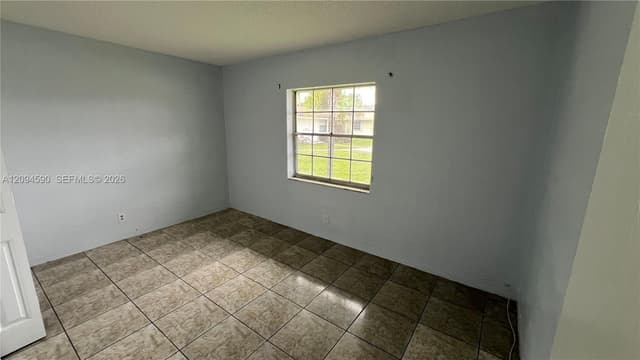 6021 SW 36th Ct #E & W, Miramar FL 33023 - Miramar, FL - Photo 5