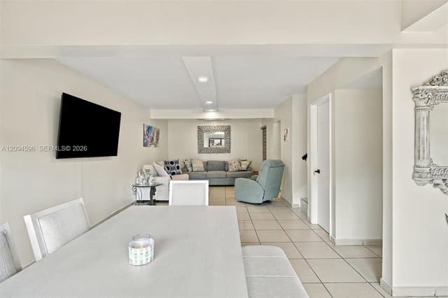 9670 Fontainebleau Blvd # 19, Miami FL 33172 - Miami, FL - Photo 6