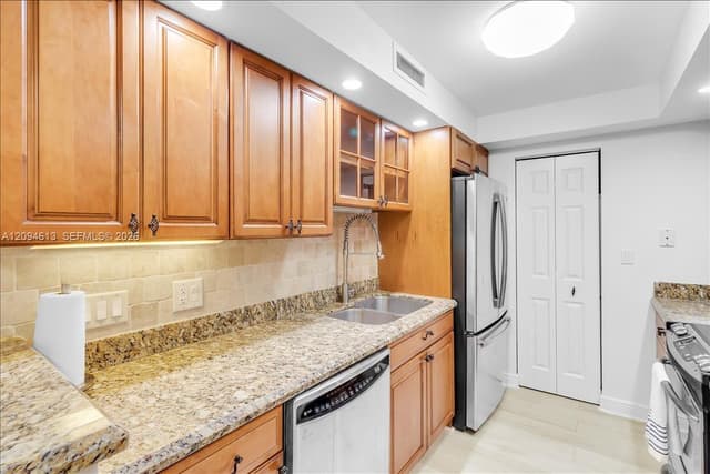 3000 N Ocean Dr # 3B, Singer Island FL 33404 - Singer Island, FL - Photo 4