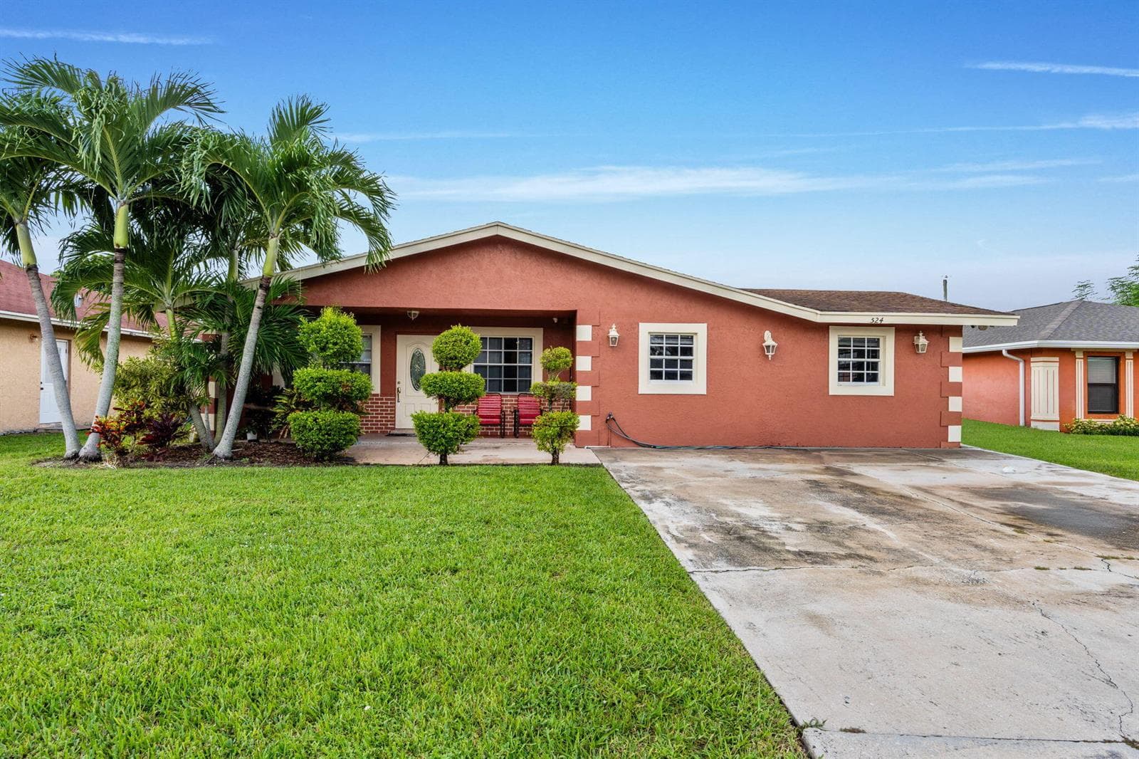 524 NW 9th Avenue, Boynton Beach FL 33435 - Boynton Beach, FL - Photo 1