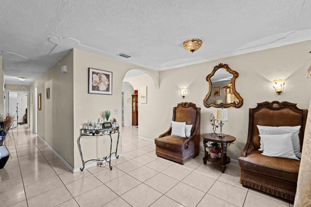 524 NW 9th Avenue, Boynton Beach FL 33435 - Boynton Beach, FL - Photo 4