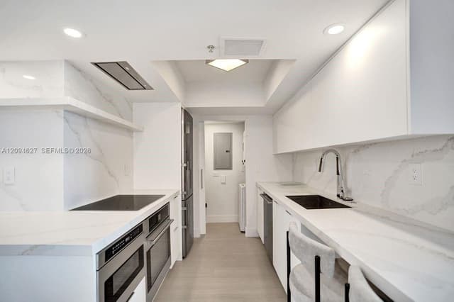 90 Alton Rd # 2407, Miami Beach FL 33139 - Miami Beach, FL - Photo 4