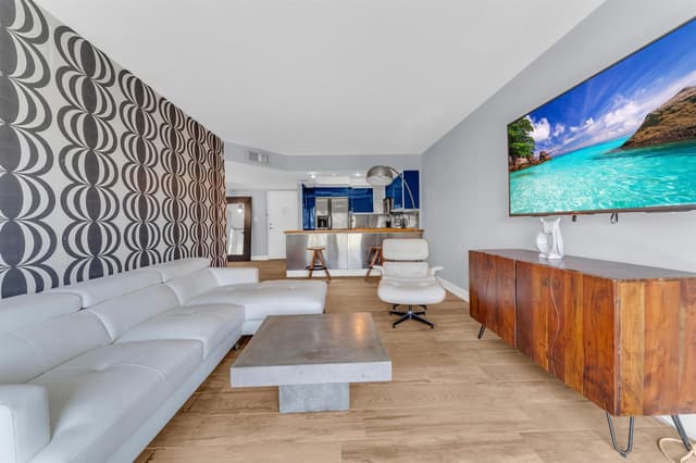 3004 NE 5th Terrace, Fort Lauderdale FL 33334 - Fort Lauderdale, FL - Photo 4