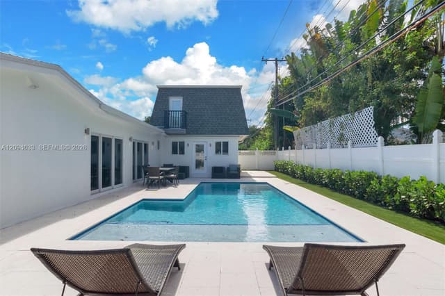 20330 Highland Lakes Blvd, Miami FL 33179 - Miami, FL - Photo 4
