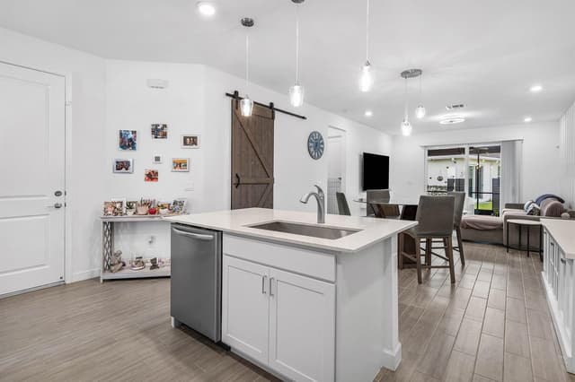 6982 Peters Lane, Delray Beach FL 33446 - Delray Beach, FL - Photo 5