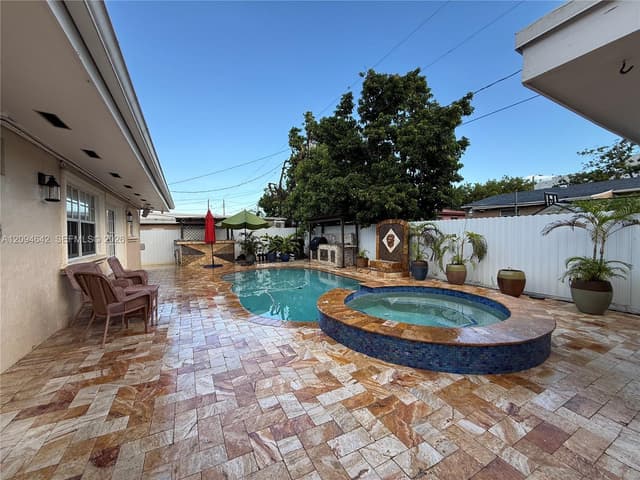 3889 NW 5th St, Miami FL 33126 - Miami, FL - Photo 2