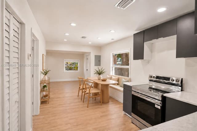 1063 NW 55th Ter, Miami FL 33127 - Miami, FL - Photo 7