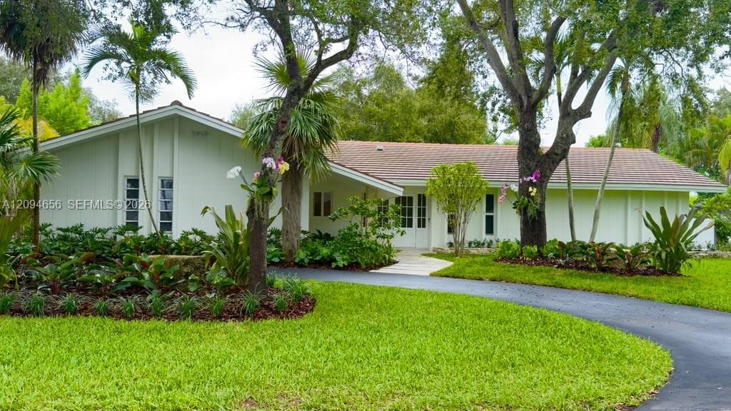 7521 SW 175th St, Palmetto Bay FL 33157