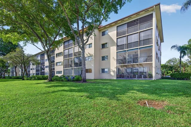 801 SW 141ST Avenue # 302O, Pembroke Pines FL 33027 - Pembroke Pines, FL - Photo 2