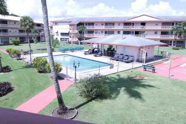 5300 WASHINGTON Street # P236, Hollywood FL 33021 - Hollywood, FL - Photo 2