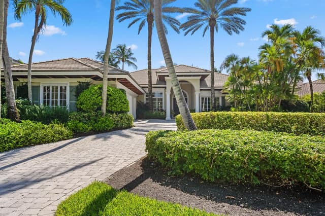 252 Locha Drive, Jupiter FL 33458 - Jupiter, FL - Photo 2