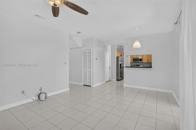 16107 NW 24th St, Pembroke Pines FL 33028 - Pembroke Pines, FL - Photo 7