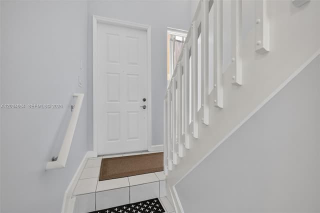 16107 NW 24th St, Pembroke Pines FL 33028 - Pembroke Pines, FL - Photo 4