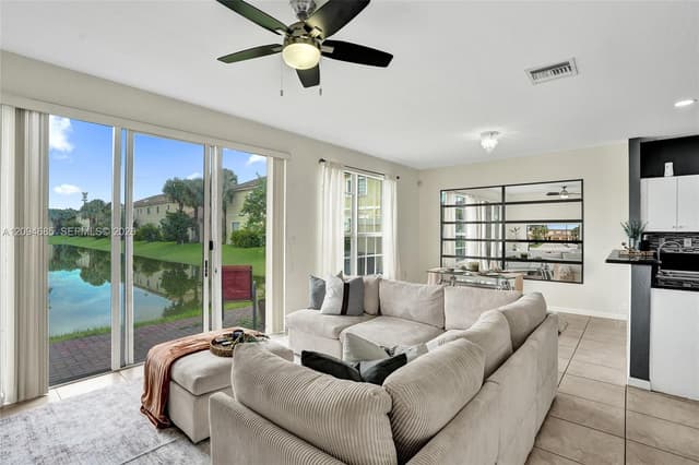 3169 NW 32nd Ct, Oakland Park FL 33309 - Oakland Park, FL - Photo 2