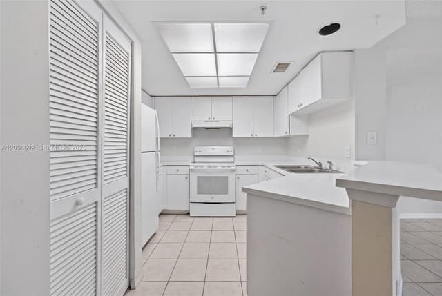 2005 SE 10th Ave # 407, Fort Lauderdale FL 33316 - Fort Lauderdale, FL - Photo 6