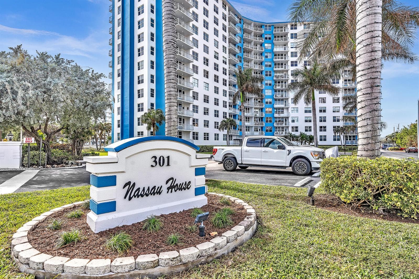 301 N Ocean Boulevard # 709, Pompano Beach FL 33062