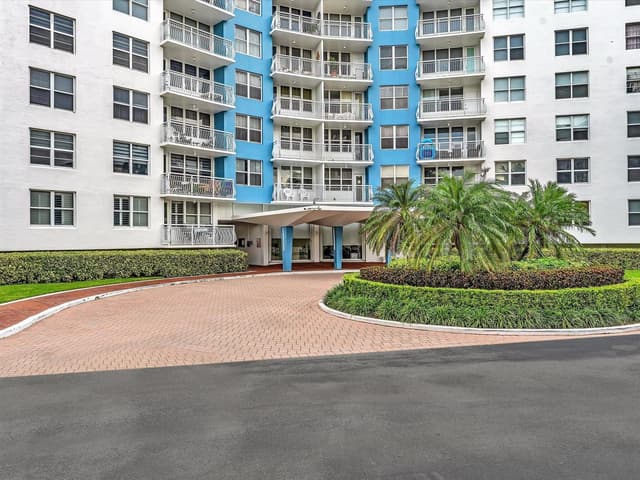 301 N Ocean Boulevard, Pompano Beach FL 33062 - Pompano Beach, FL - Photo 4
