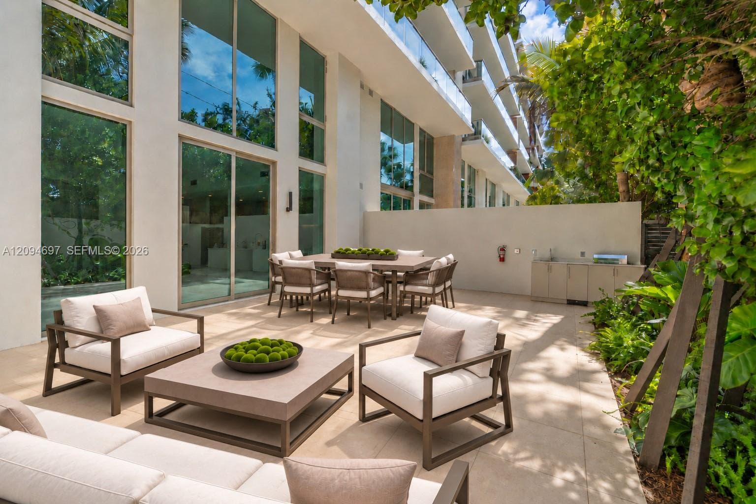 2200 Brickell Ave, Miami FL 33143 - Miami, FL - Photo 1