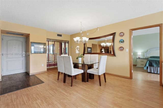 3675 N Country Club Dr # 204, Aventura FL 33180 - Aventura, FL - Photo 6