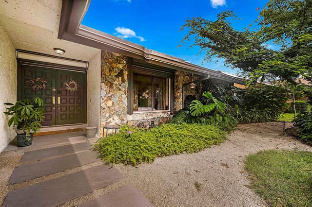 941 BAYBERRY POINT Drive, Plantation FL 33324 - Plantation, FL - Photo 4