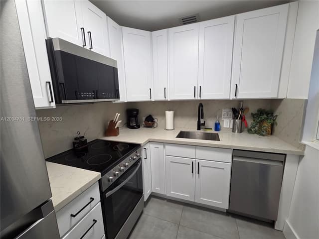 1044 NW 64th St, Miami FL 33150 - Miami, FL - Photo 7