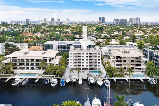 155 ISLE OF VENICE Drive # 501, Fort Lauderdale FL 33301 - Fort Lauderdale, FL - Photo 2