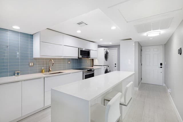 155 ISLE OF VENICE Drive # 501, Fort Lauderdale FL 33301 - Fort Lauderdale, FL - Photo 7